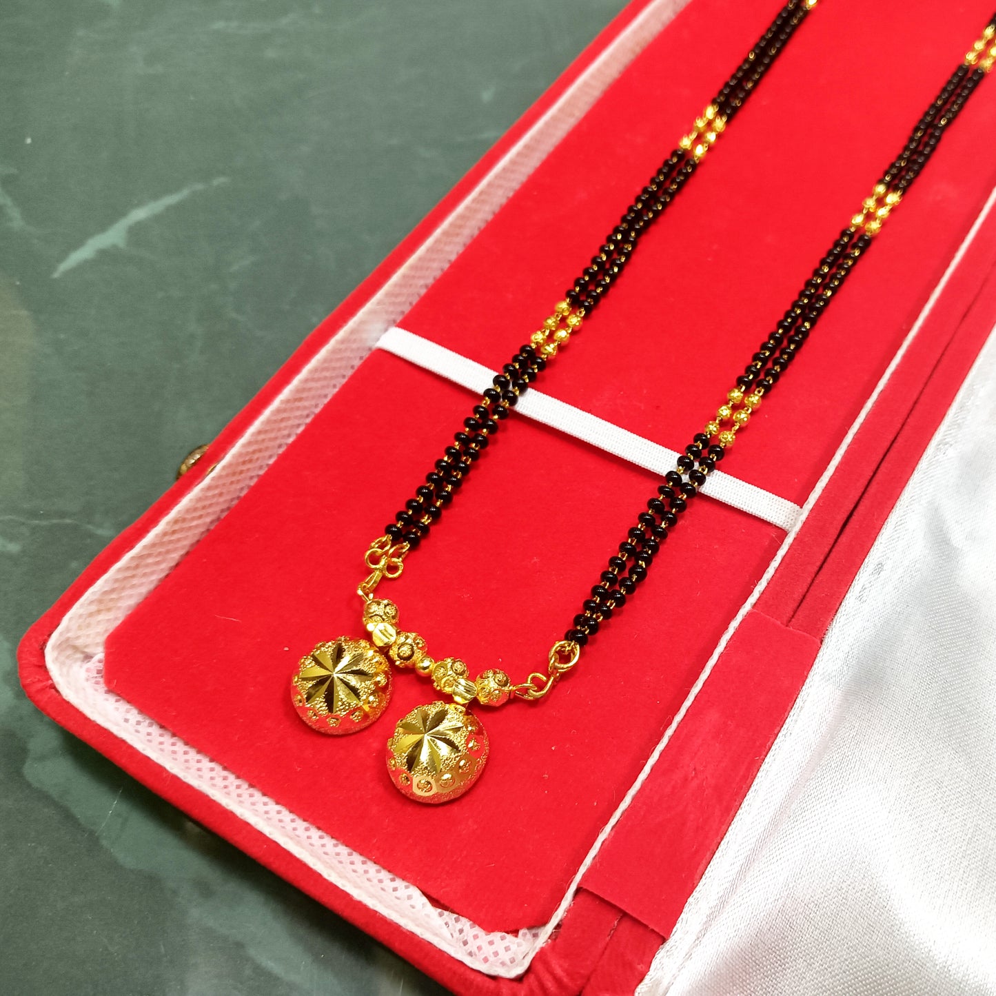 Vibha Vati Mangalsutra Maharshtrian Style